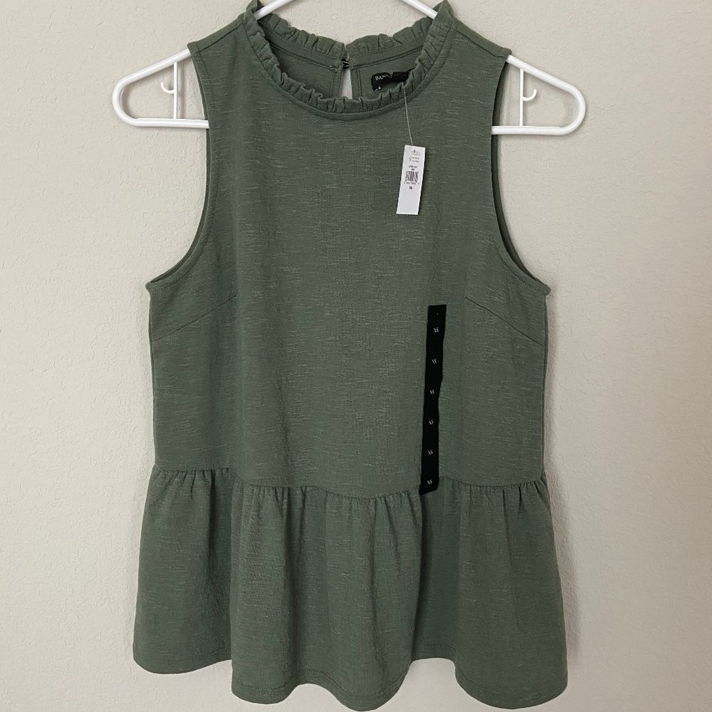 Banana Republic Green Peplum Tank Top with Ruffle Neck Detail Size XS
